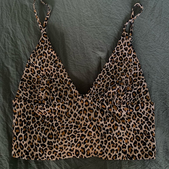 ZARA / Triangle Crop Top / Animal Print - Picture 1 of 3